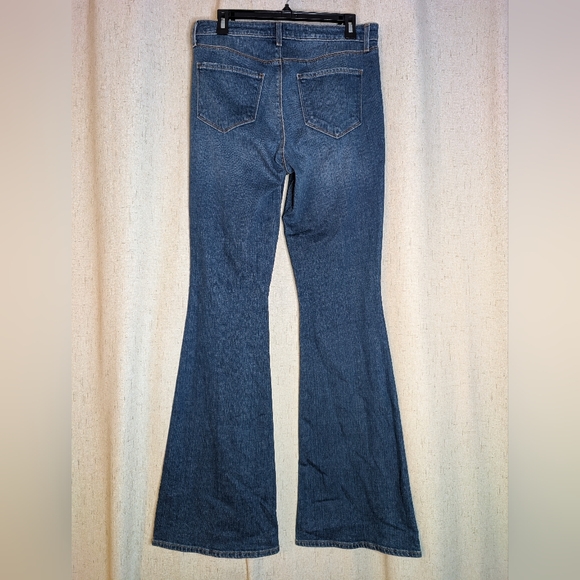 L'AGENCE Bell High Rise Flare Jeans Authentique Size 30 - Picture 4 of 7